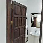 Casa Mocan Проживание в семье Арресифе