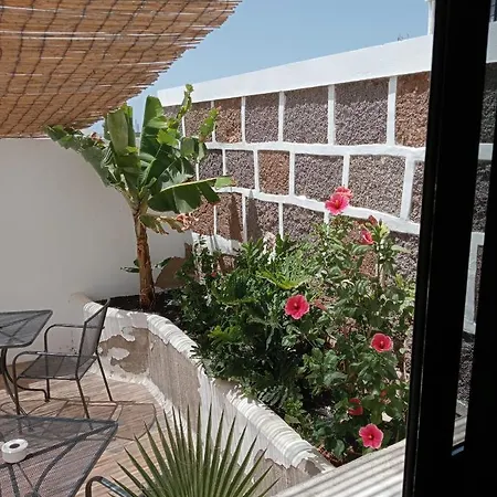 Nocleg ze śniadaniem Casa Mocan Arrecife (Lanzarote)